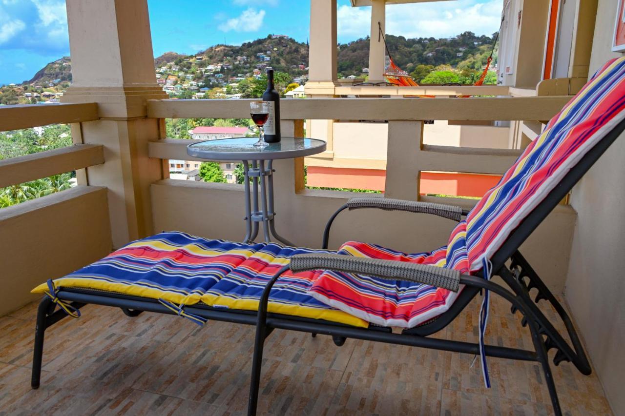 Royal Bliss Apartment Suites Κίνγκσταουν Εξωτερικό φωτογραφία