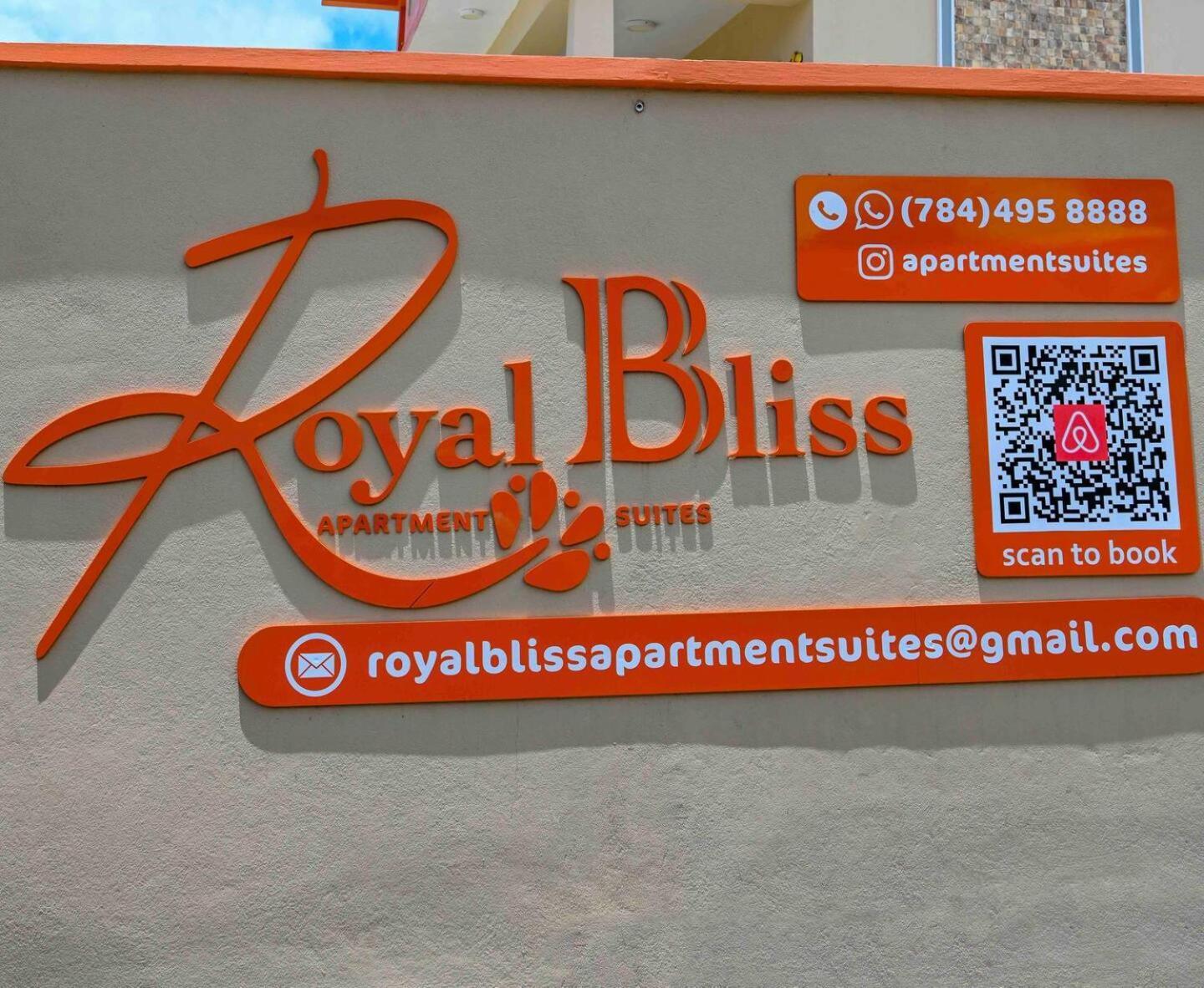 Royal Bliss Apartment Suites Κίνγκσταουν Εξωτερικό φωτογραφία